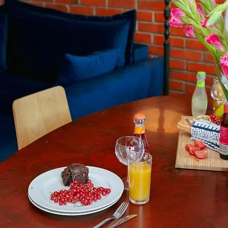 Eclectic, Cozy In The Heart Of Old Mokotow! *
