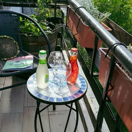 Eclectic, Cozy In The Heart Of Old Mokotow! * Varsovia