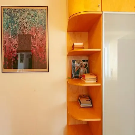 Eclectic, Cozy In The Heart Of Old Mokotow! Varsovia
